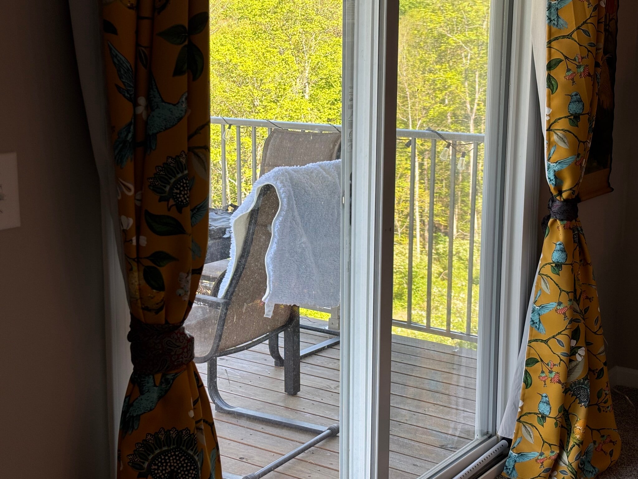 Covered balcony - 2533 Bella Rdg