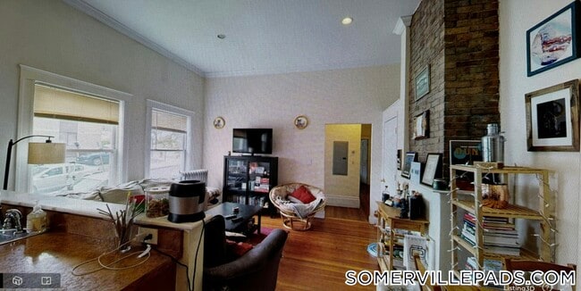 Primary Photo - 358 Broadway