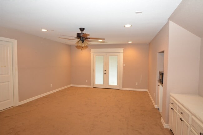 Building Photo - 6510 Durango Dr