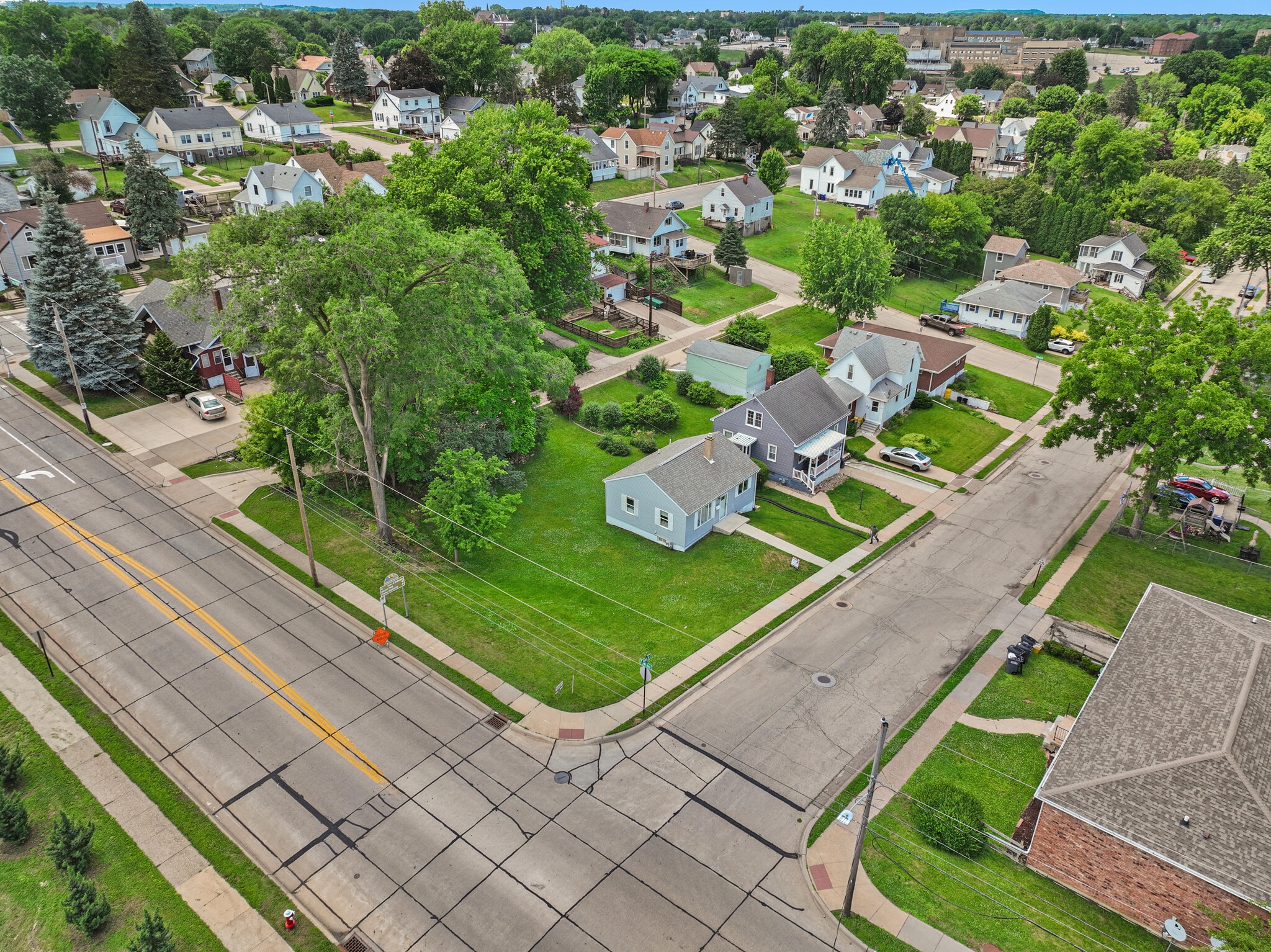 Building Photo - 1425 Adair St