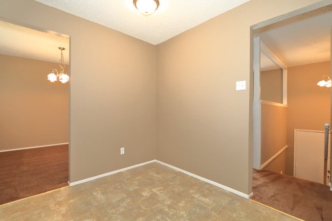 Building Photo - 1815 Stilton Court