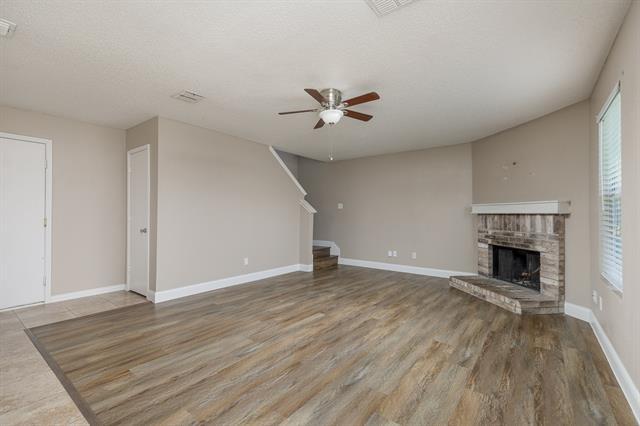 Building Photo - 2228 Bradford Pear Dr