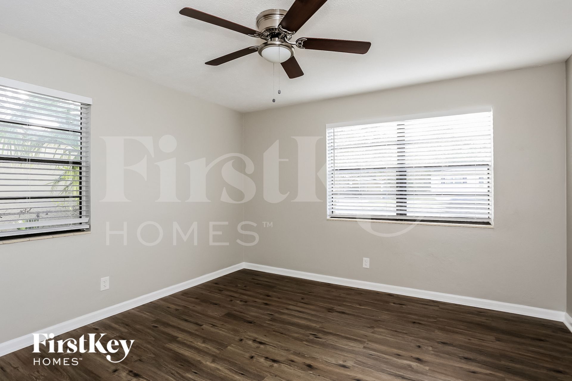 Building Photo - 2853 Oakcove Ln