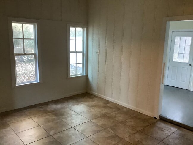 Building Photo - Cute House in South Bossier