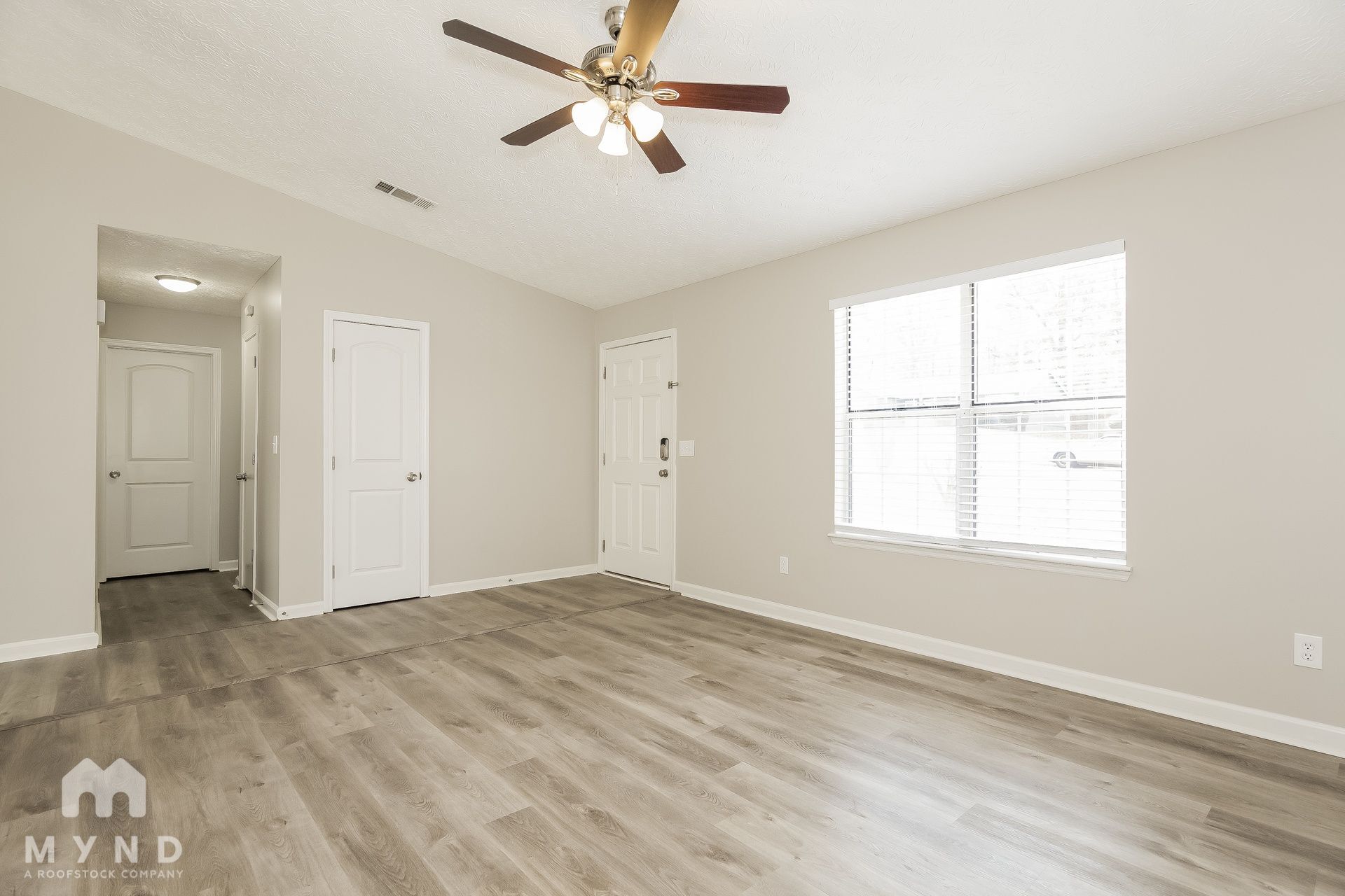 Building Photo - 10314 Wisteria Ln