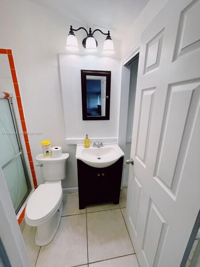 Building Photo - 105 NW 31st St