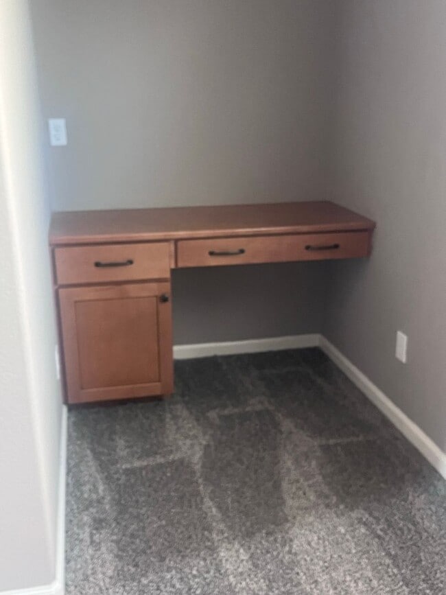 Building Photo - Riverbank!