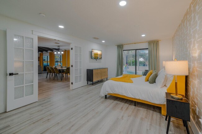 Building Photo - 1775 Harbor Rd