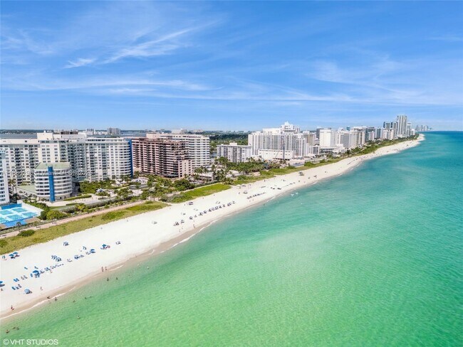 Building Photo - 5161 Collins Ave