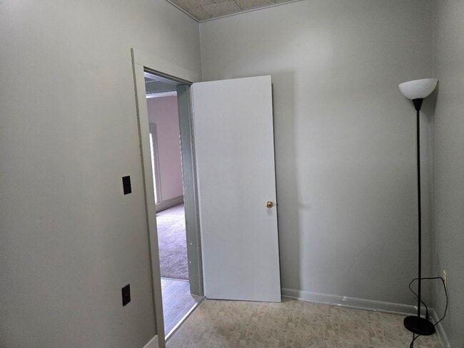 Building Photo - 135 W Michigan Ave