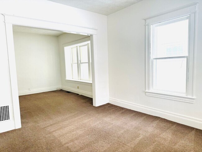 Building Photo - 38-42 Townsend St