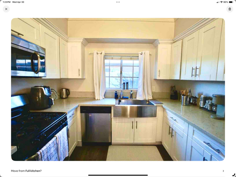 Building Photo - 3653 W 109th St