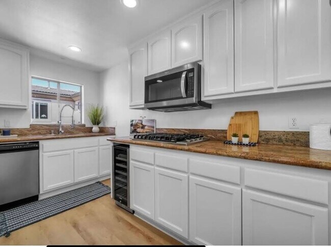 Kitchen 2 - 138 S Broadway