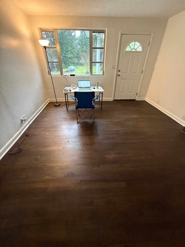 Building Photo - 2167 Felch Ave