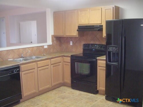 Building Photo - 206 Calixto Ct