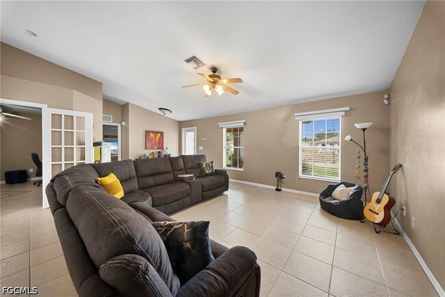 Building Photo - 3205 38th St W