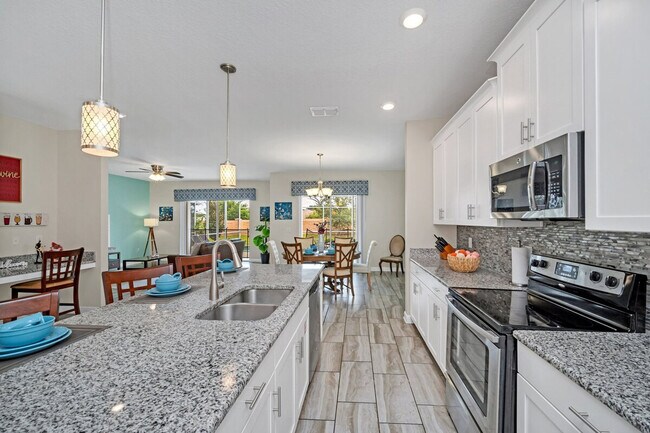 Building Photo - 1614 Moon Valley Dr