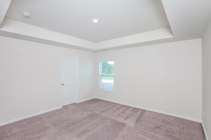 Building Photo - 79 Blue Fescue Way