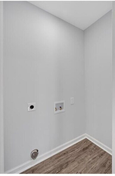 Building Photo - 1766 Blossom Ln