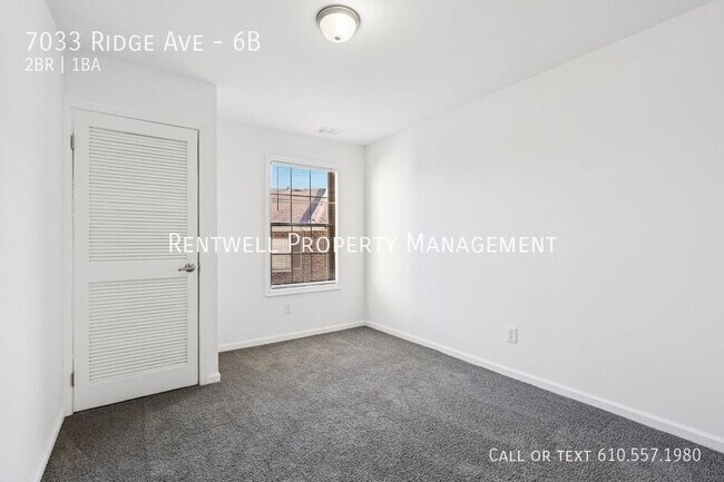 Building Photo - 7033 Ridge Ave