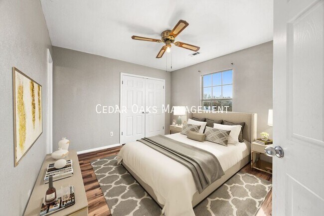 Building Photo - 100 N Brandon St