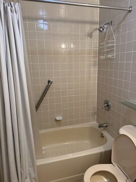 Bathroom #3 - 373 4th St