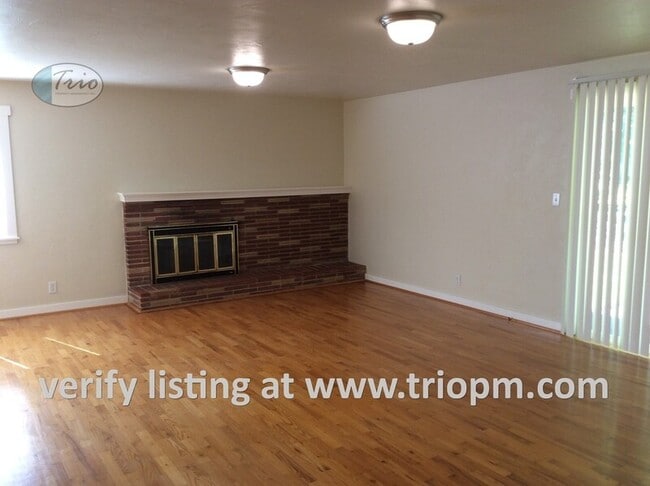 Building Photo - 195 E. 39th. Avenue