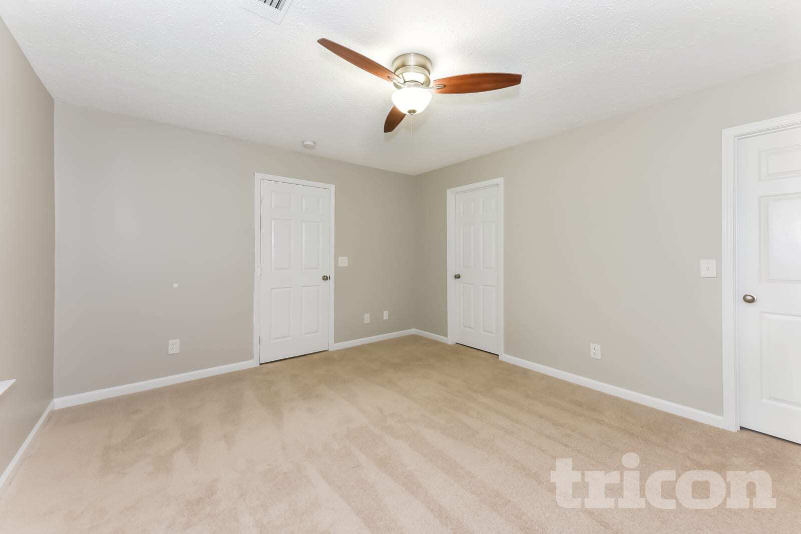 Building Photo - 102 Villa Cir