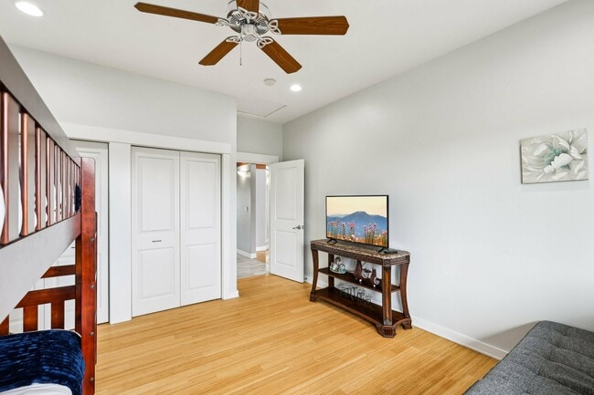 Building Photo - 15541 Bradshaw Rd