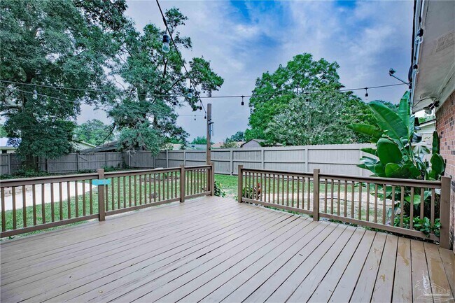 Building Photo - 4381 Bixby Cir