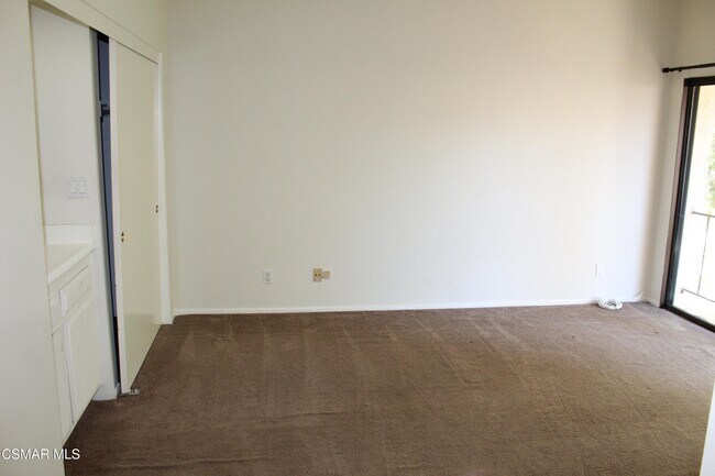 Building Photo - 6254 Shoup Ave