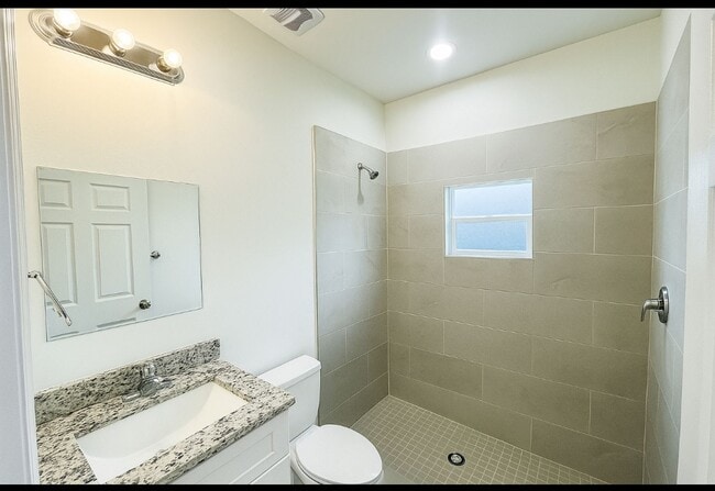 Building Photo - Brand New 2/2/1 -GREAT LOCATION- SW LEHIGH ACRES