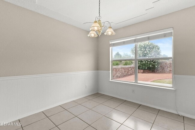 Building Photo - 6763 Dakota Ridge Dr