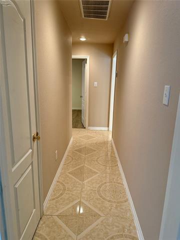 Building Photo - 106 Wellington Ct