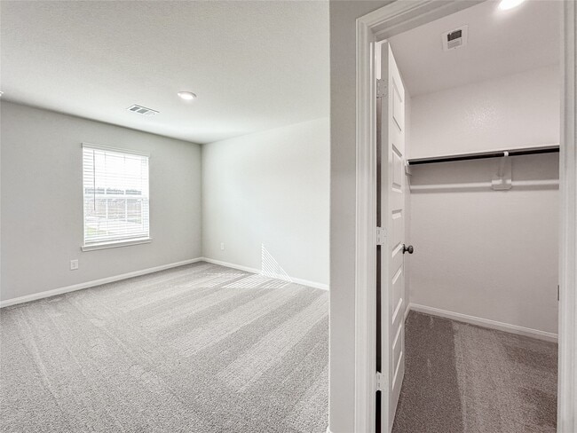 Building Photo - 13368 Burbot Dr