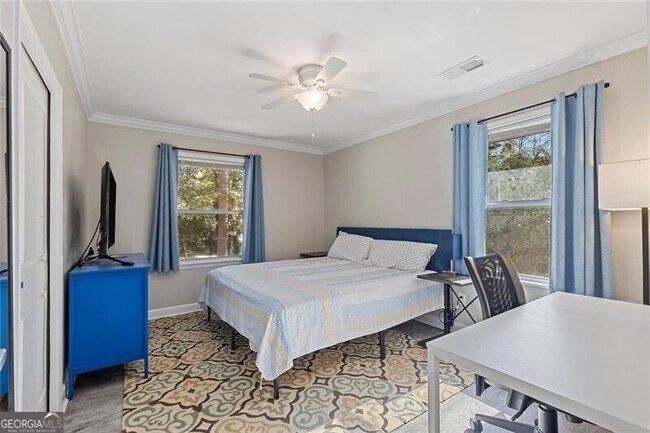 Building Photo - 1605 Carter Rd