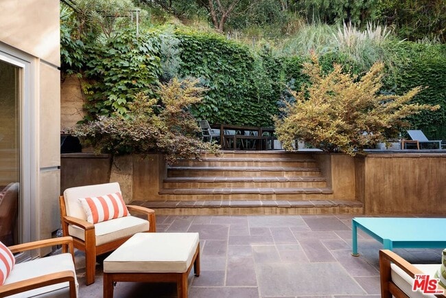 Building Photo - 1625 N Crescent Heights Blvd