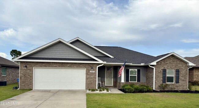 Primary Photo - 3720 Cedar Park Dr