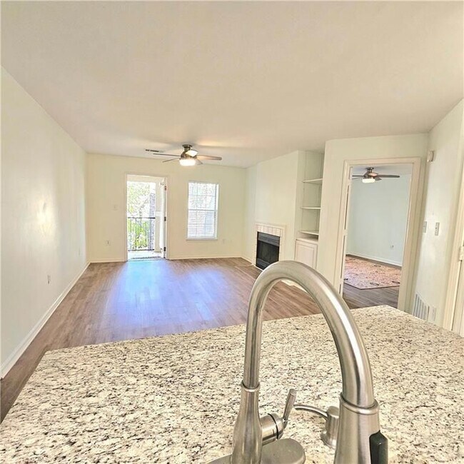 Building Photo - 3655 Habersham Rd NW