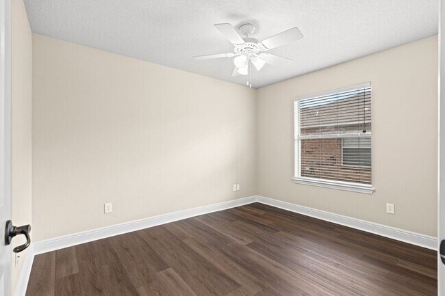 Building Photo - 4845 Makenna Cir