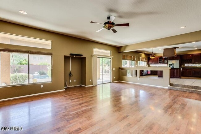 Building Photo - 1705 E Coconino Dr