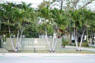 Building Photo - 4215 N University Dr