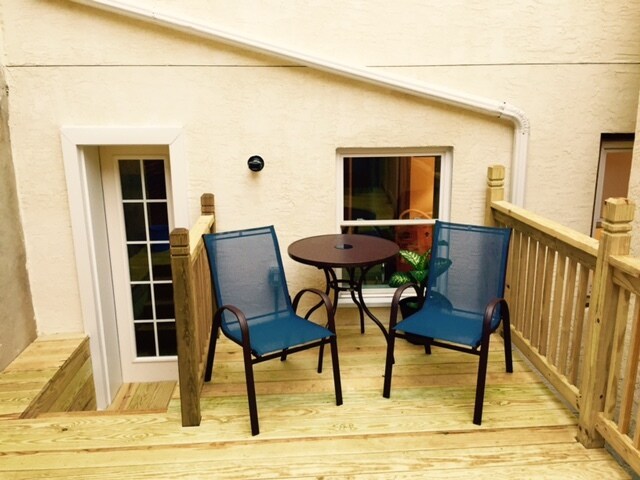 Building Photo - 1703 Pine Street