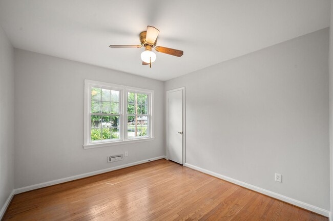 Building Photo - Make This Your Home!