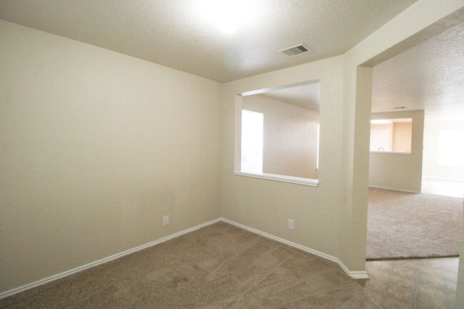 Building Photo - 16122 Branching Oaks