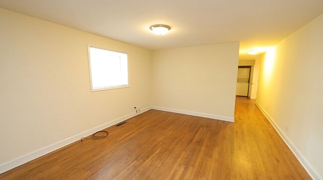 Building Photo - Great home in Chapel Hill!