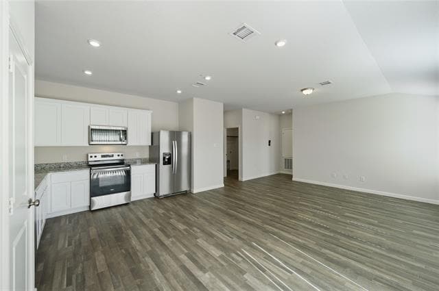 Building Photo - 404 Jameson St