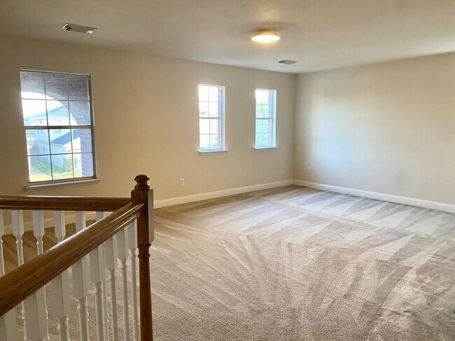 Building Photo - 518 Remington Chase Ct