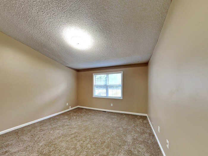 Building Photo - 6613 Cool Water Ct