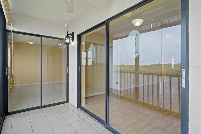 Building Photo - 8150 Brent St